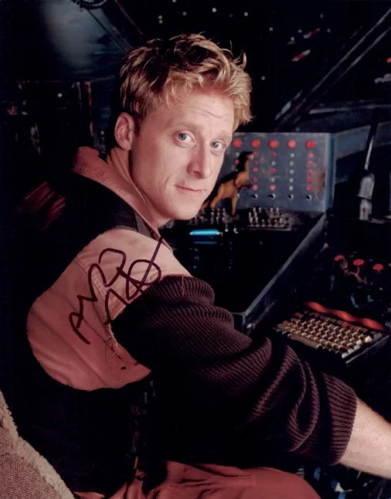 Alan Tudyk autograph