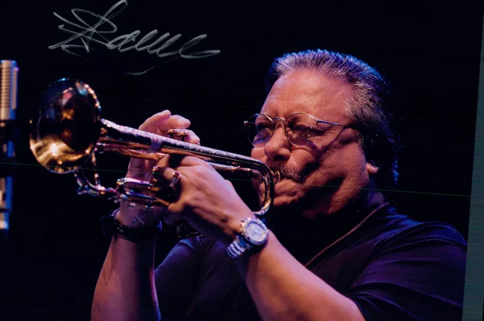 Arturo Sandoval autograph