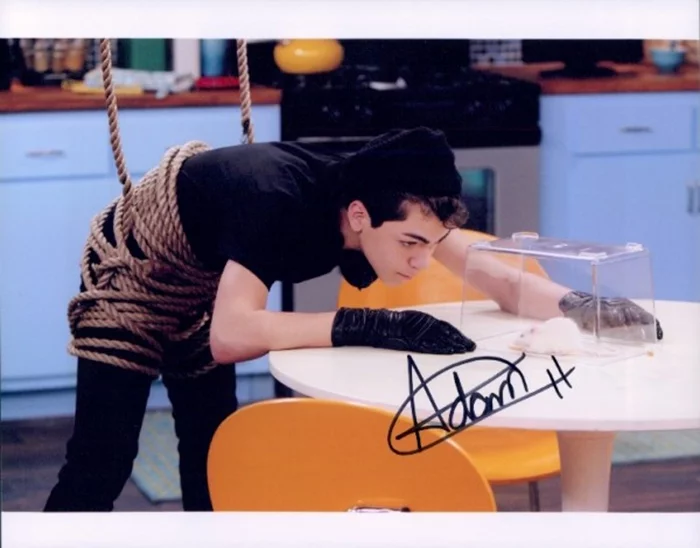Adam Irigoyen autograph