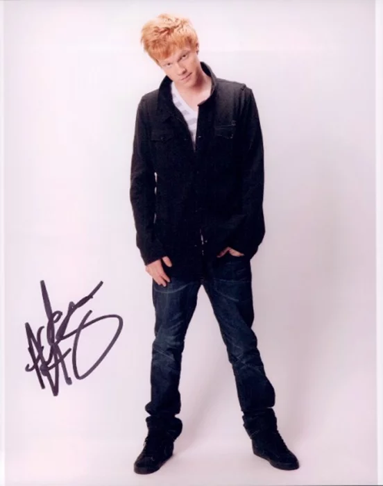 Adam Hicks autograph