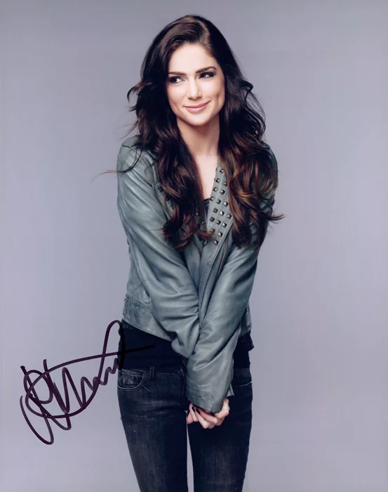 Janet Montgomery autograph