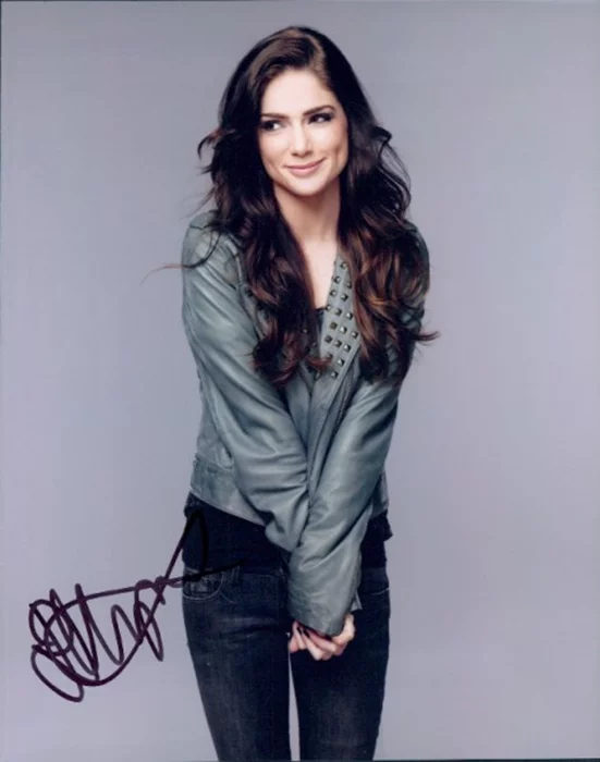 Janet Montgomery autograph
