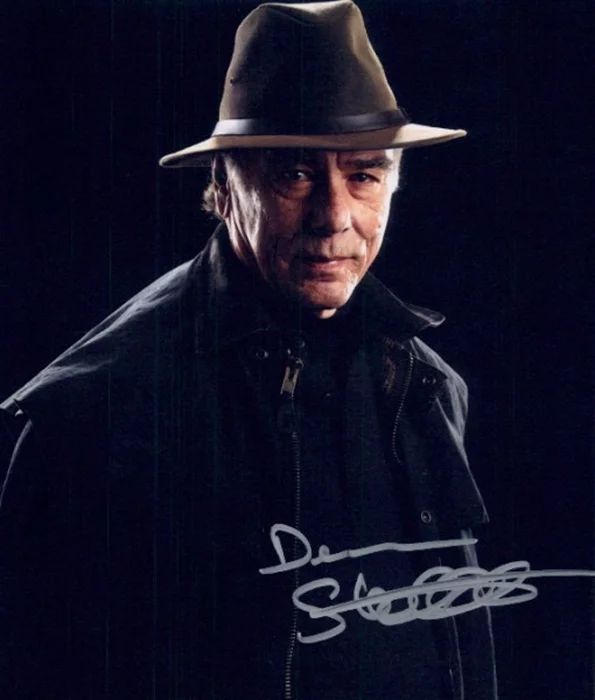 Dean Stockwell autograph