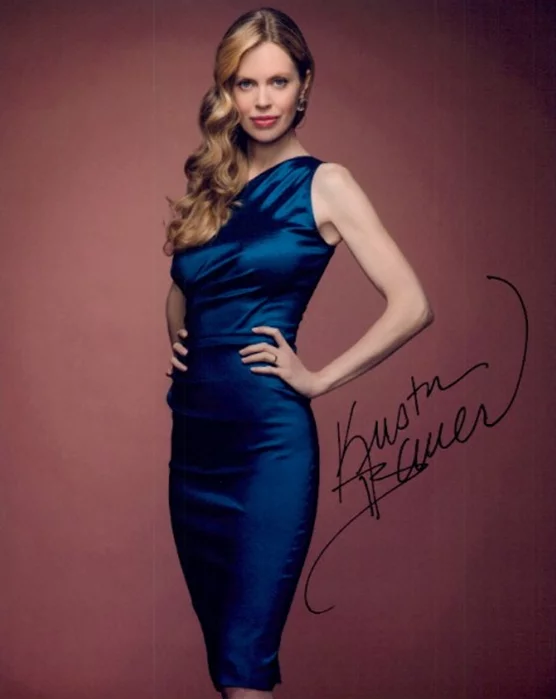 Kristin Bauer autograph