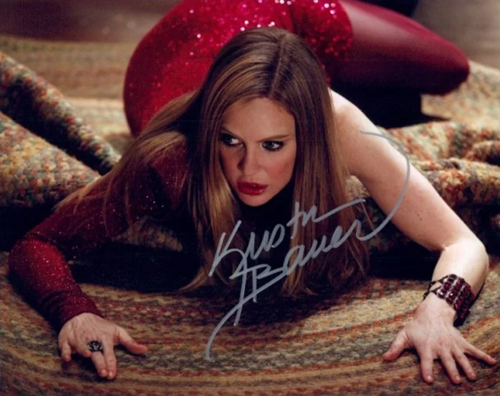 Kristin Bauer autograph