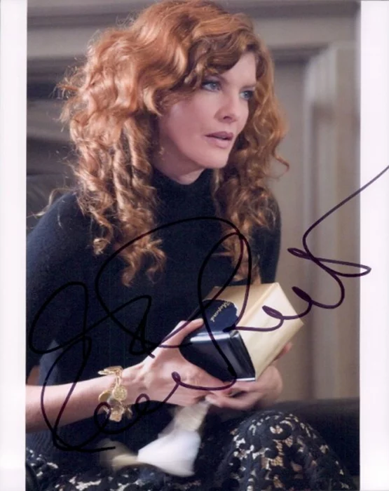 Rene Russo autograph