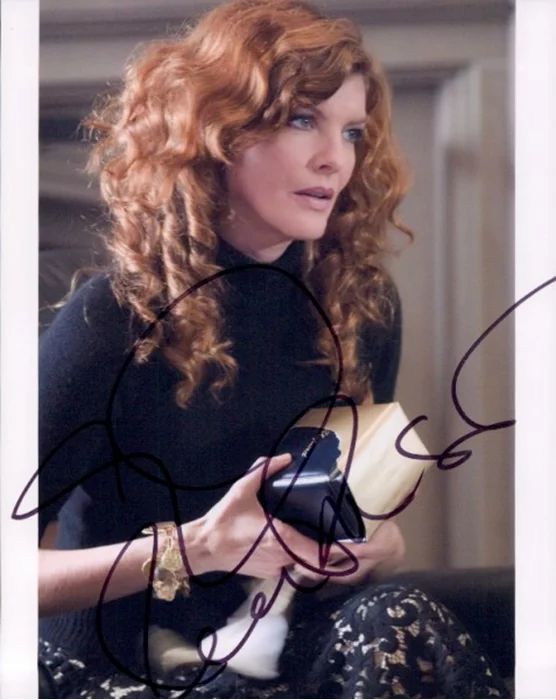 Rene Russo autograph