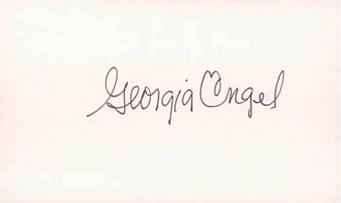 Georgia Engel autograph