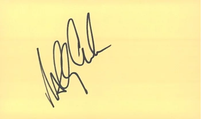 Molly Culver autograph