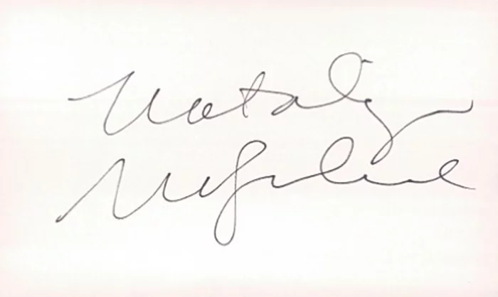 Natalia Nogulich autograph