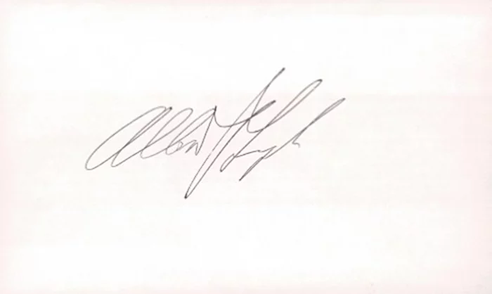 Allen Lynch autograph