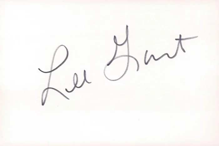 Lee Grant autograph
