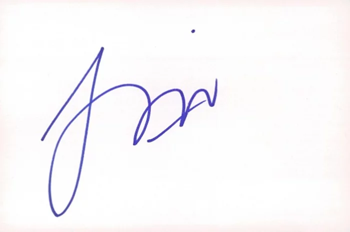 Lisa Ling autograph