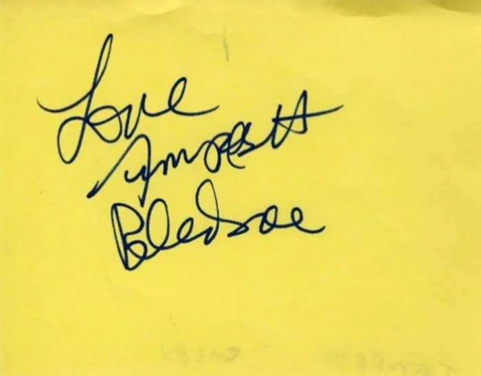 Tempestt Bledsoe autograph