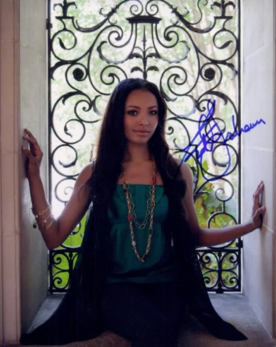 Katerina Graham autograph
