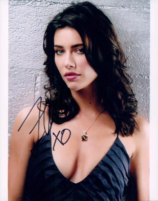 Jacqueline MacInnes Wood autograph