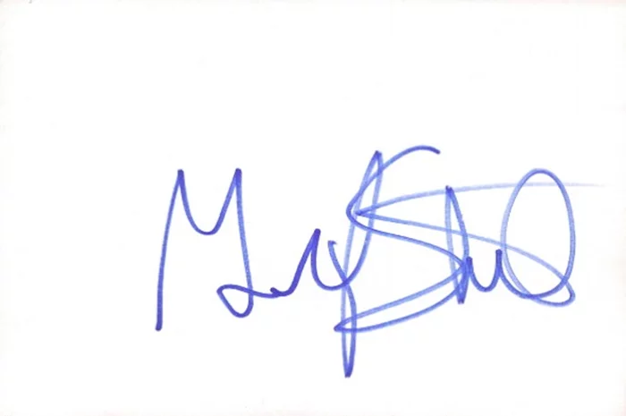 Geoff Stults autograph