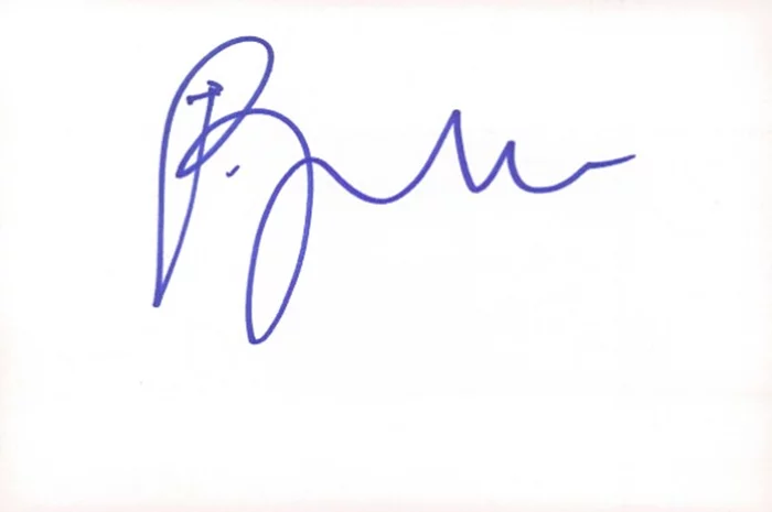 Beverly Johnson autograph