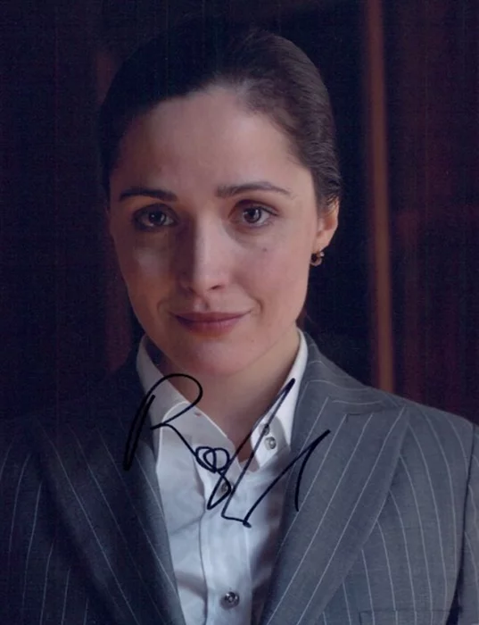Rose Byrne autograph