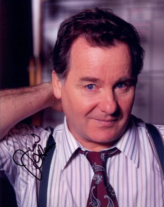 Peter Gerety autograph