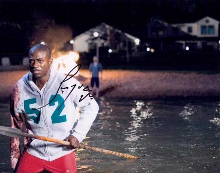 Sinqua  Walls autograph