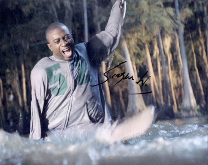Sinqua  Walls autograph