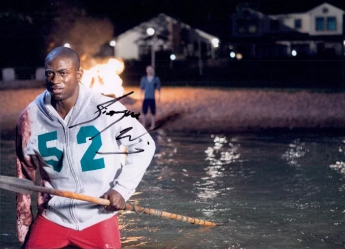 Sinqua  Walls autograph