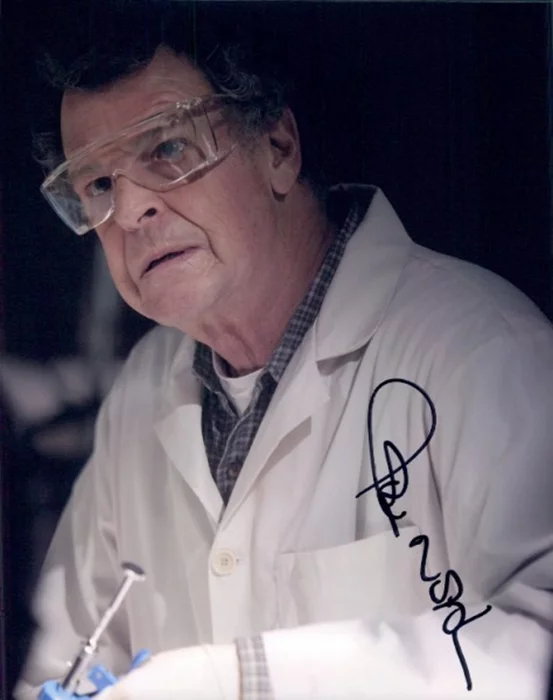 John Noble autograph