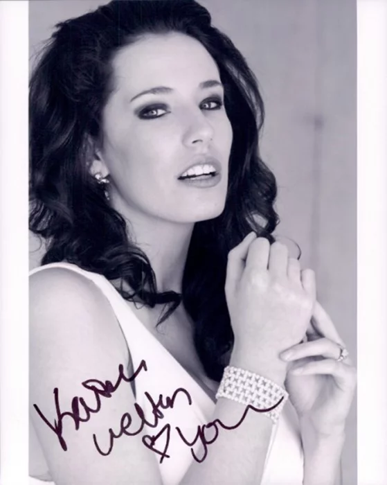 Kaitlan Welton autograph