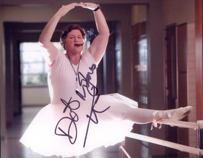 Dot Jones autograph