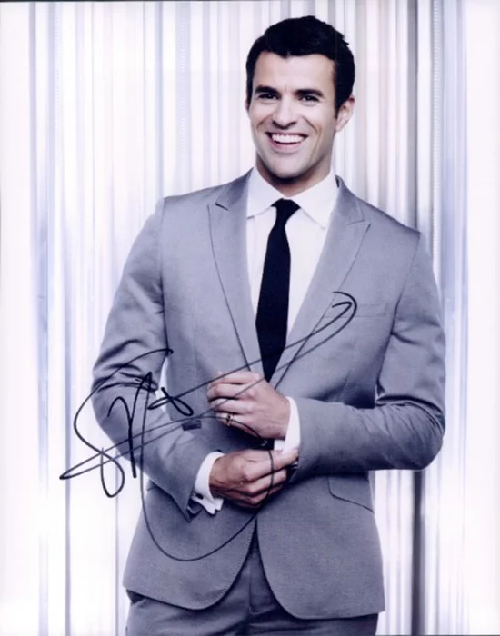 Steve Jones autograph