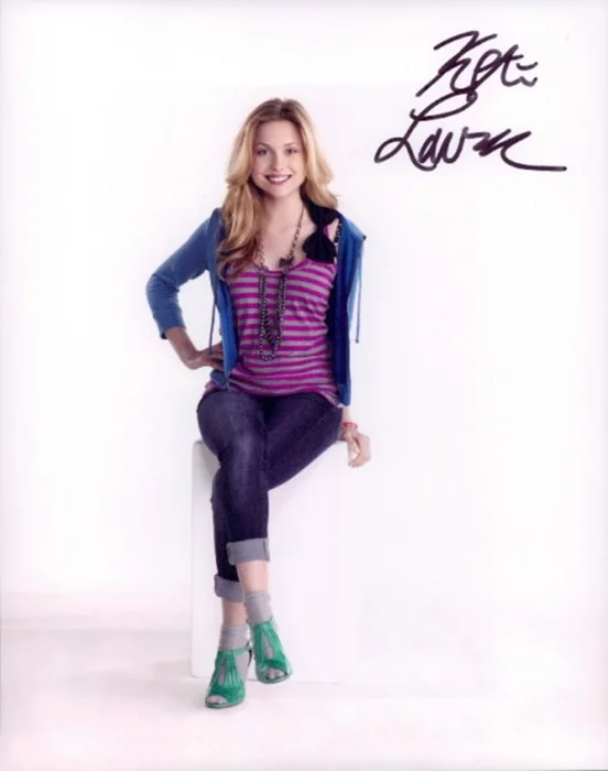 Kristi Lauren autograph