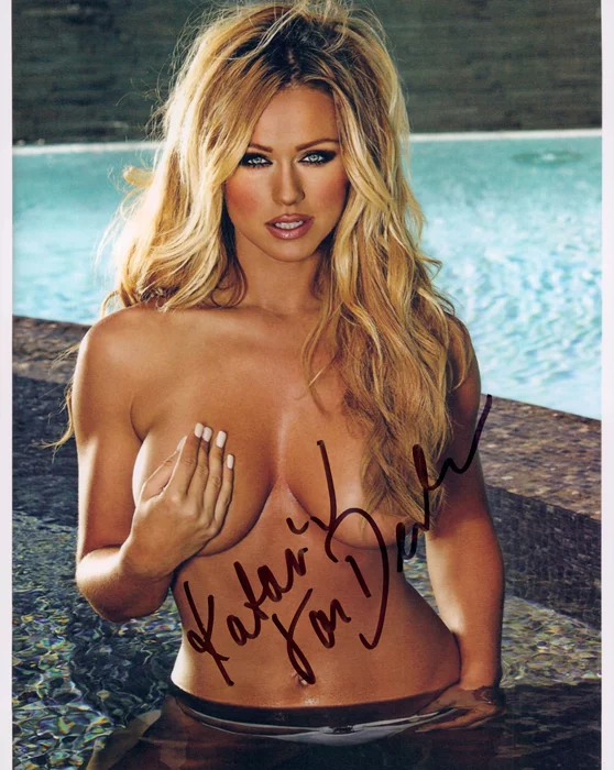 Katarina Van Derham autograph