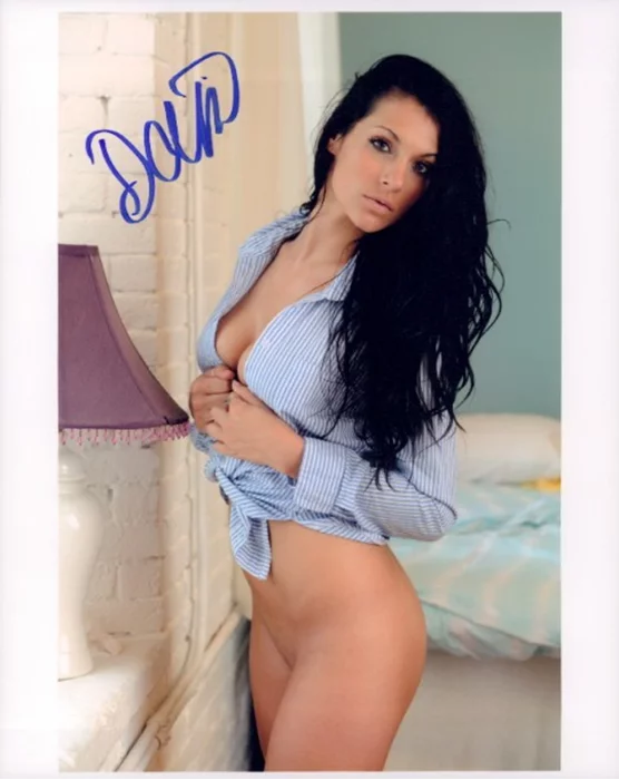 Dreena DiMaggio autograph
