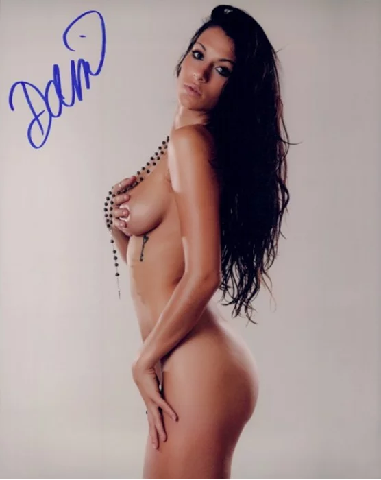 Dreena DiMaggio autograph