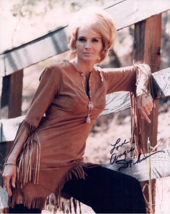 Angie Dickinson autograph
