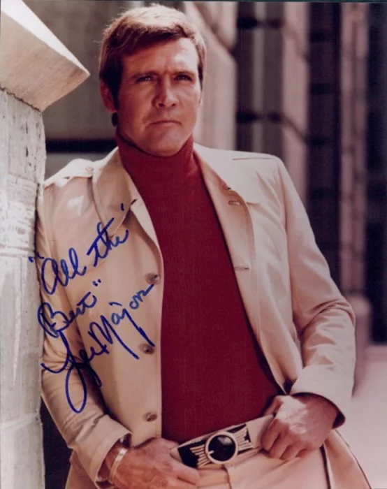 Lee Majors autograph
