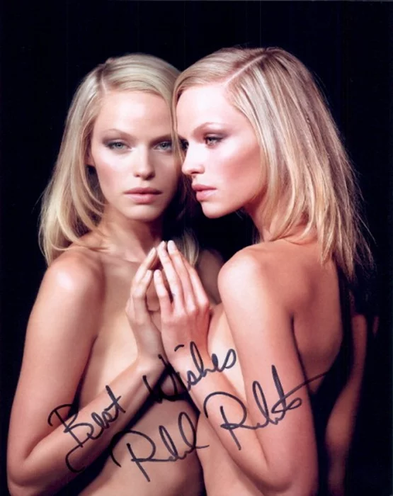 Rachel Roberts autograph