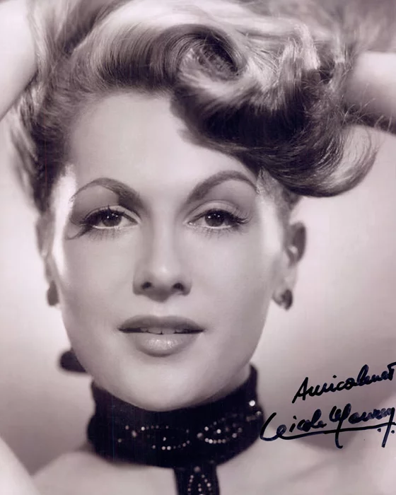 Nicole Maurey autograph