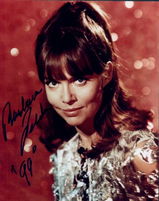 Barbara Feldon autograph