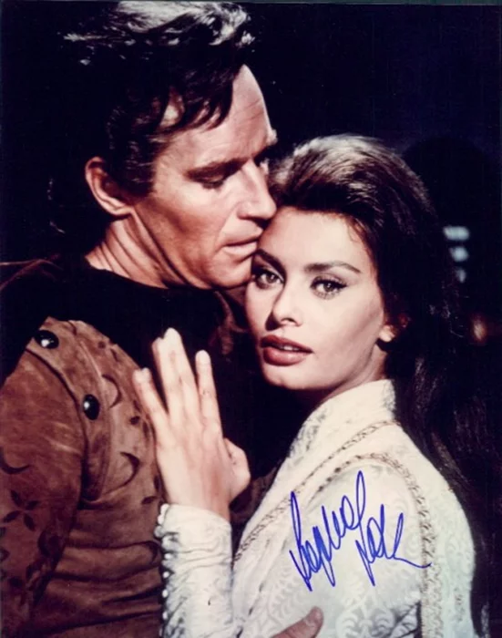 Sophia Loren autograph