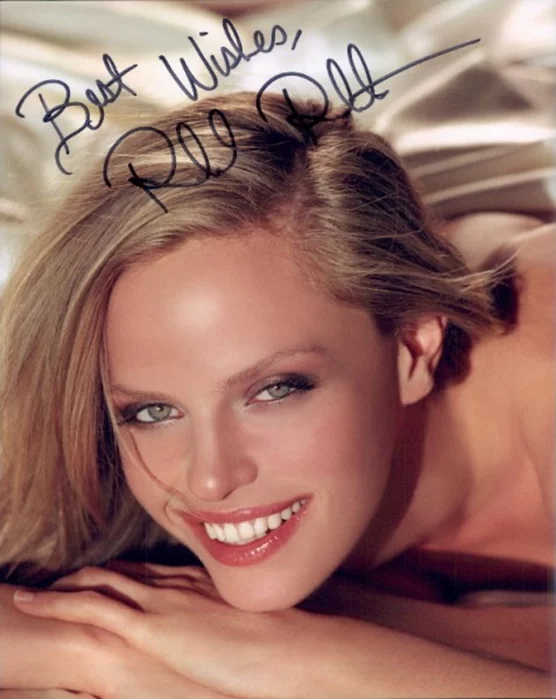 Rachel Roberts autograph