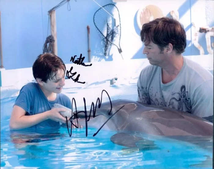 Dolphin Tale autograph