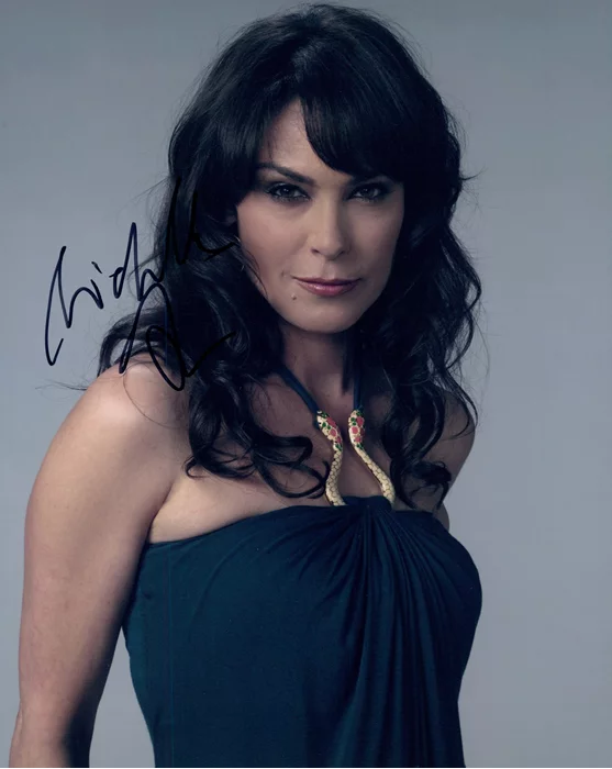 Michelle Forbes autograph
