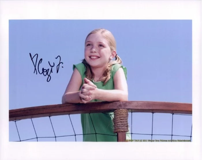 Cozi  Zuehlsdorff autograph