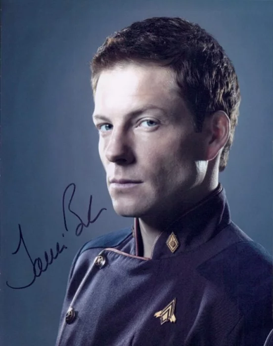 Jamie Bamber autograph