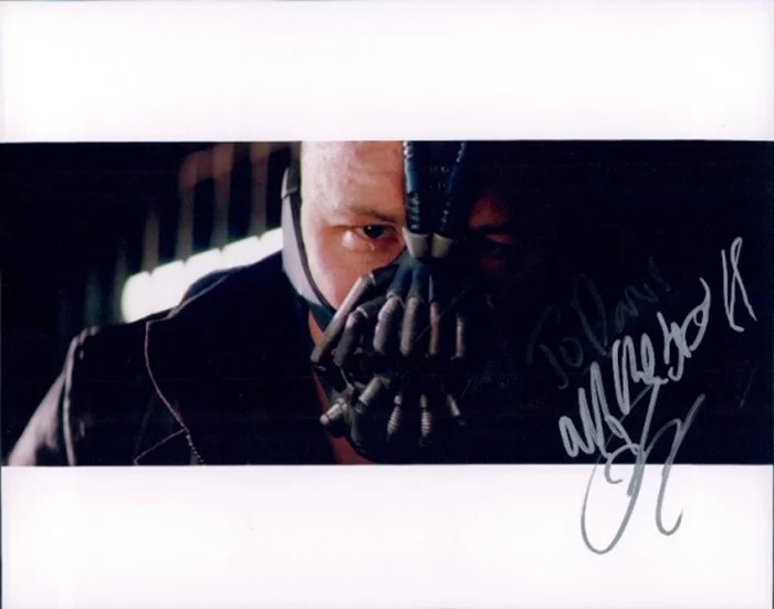 Tom Hardy autograph