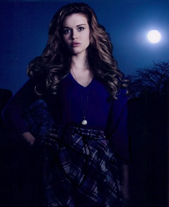 Holland Roden autograph