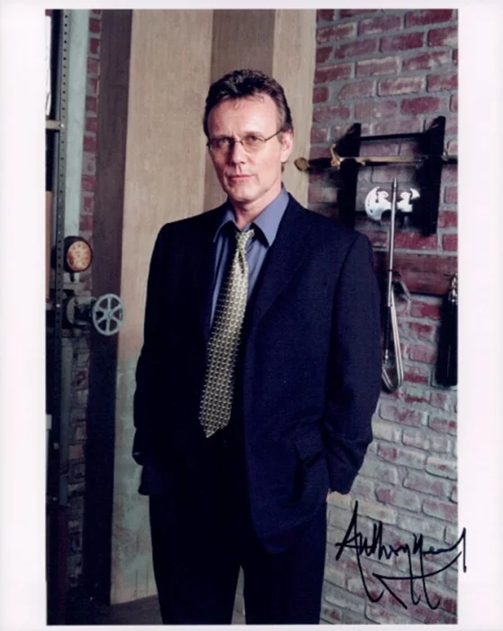 Anthony Head autograph