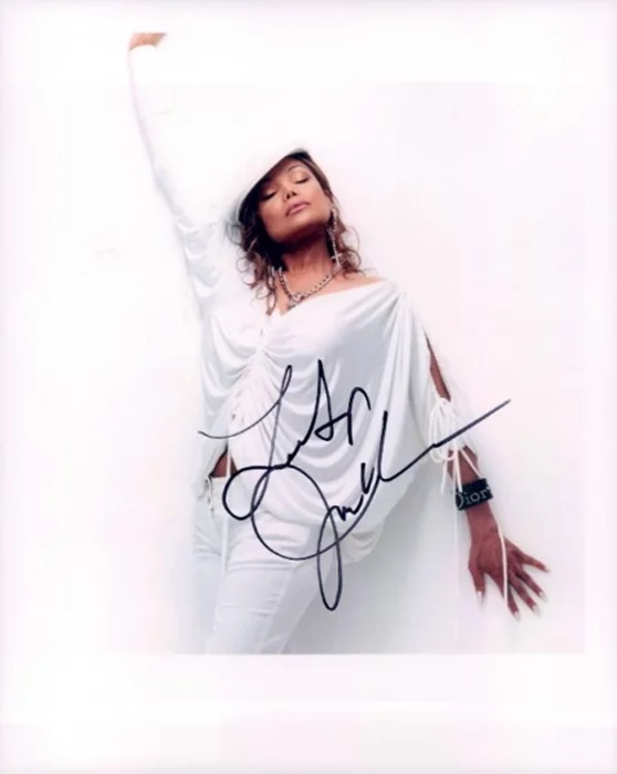 LaToya Jackson autograph
